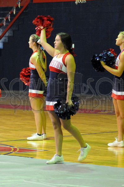 8-28 WA Pep Rally 138.JPG - SCRIVENER D300